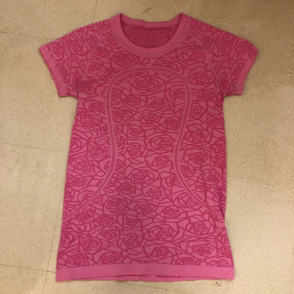 Lululemon Short Sleeve Swiftly Crew Size 10